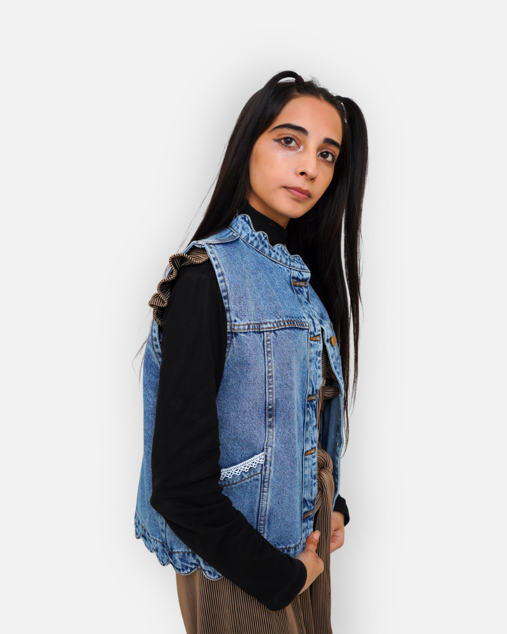 Ruffle Trim Denim Sleeveless Jacket Mid Acid Blue