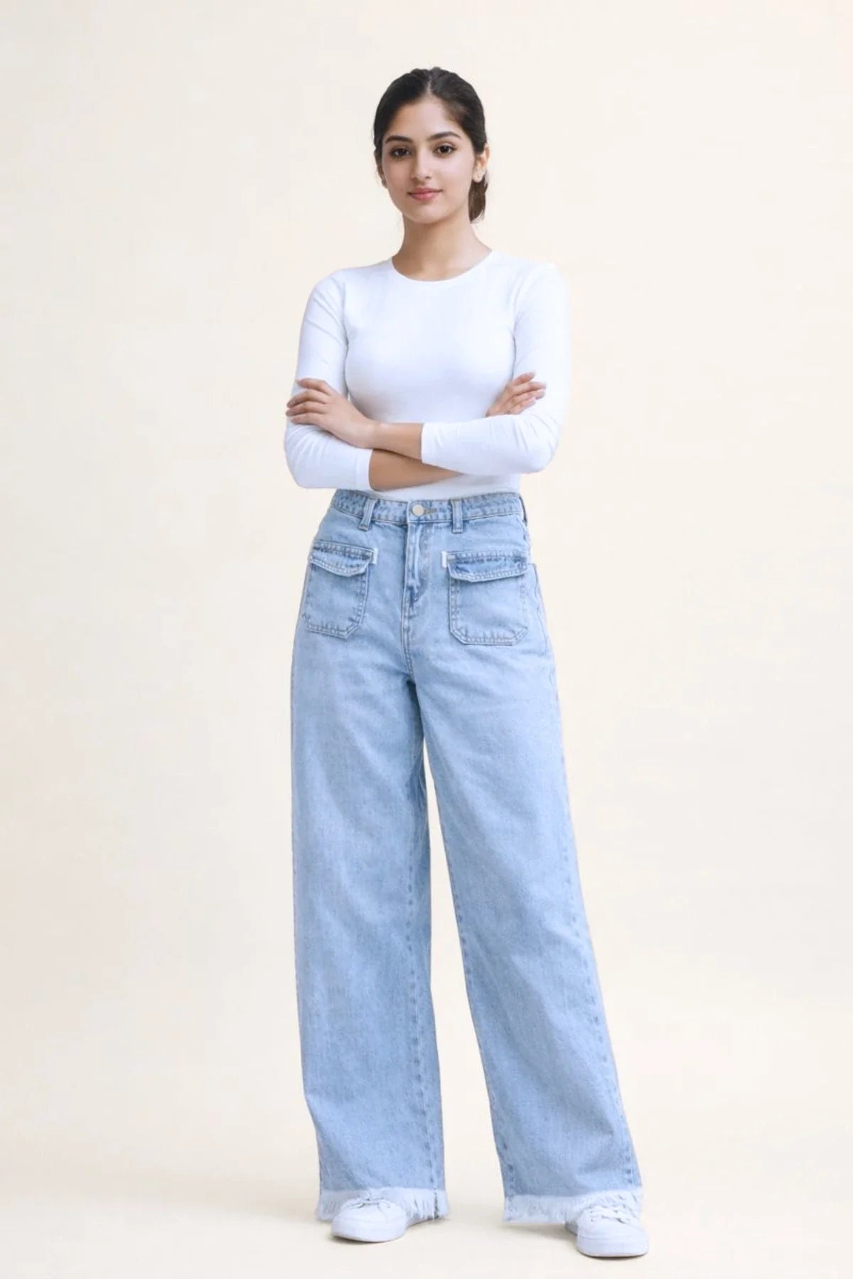 Women's Light Blue Wide-Leg Jean with Frayed Hems and Pockets