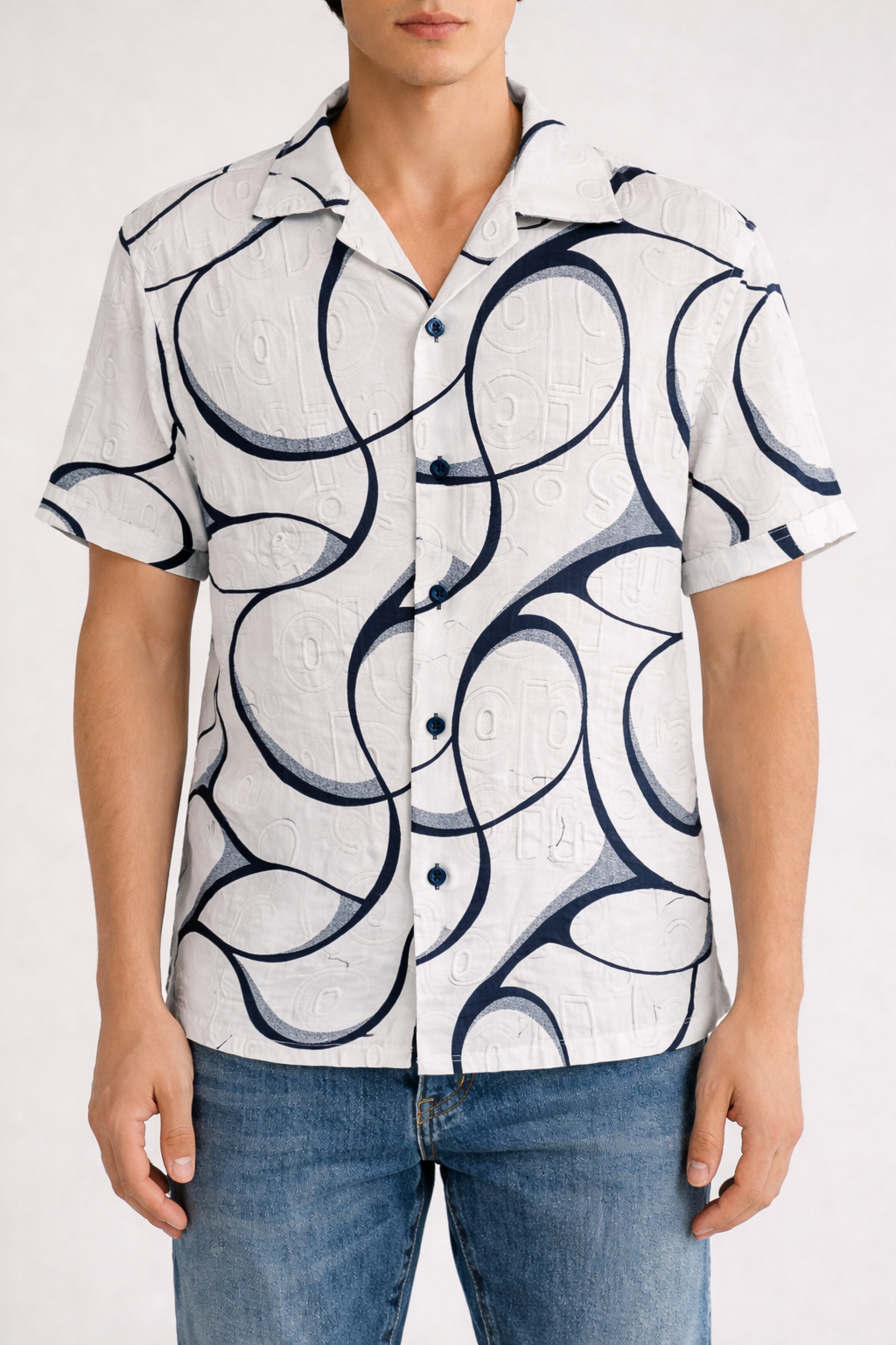 Men’s White & Navy Casual Button-Up Short-Sleeve Patterned Shirt